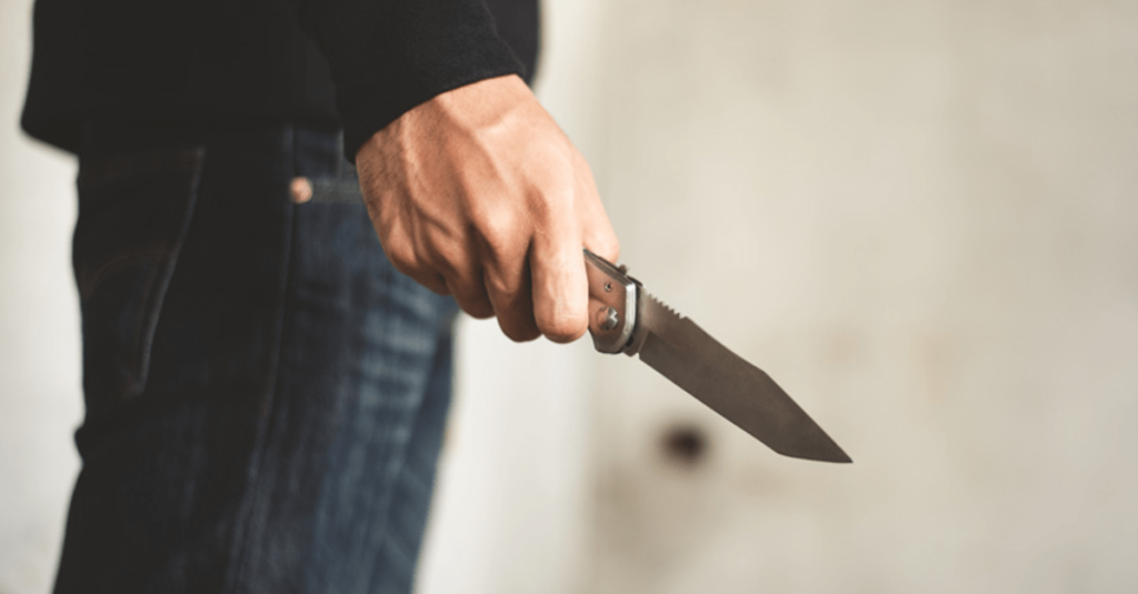Armas Brancas no Brasil: Até Onde a Lei Permite?